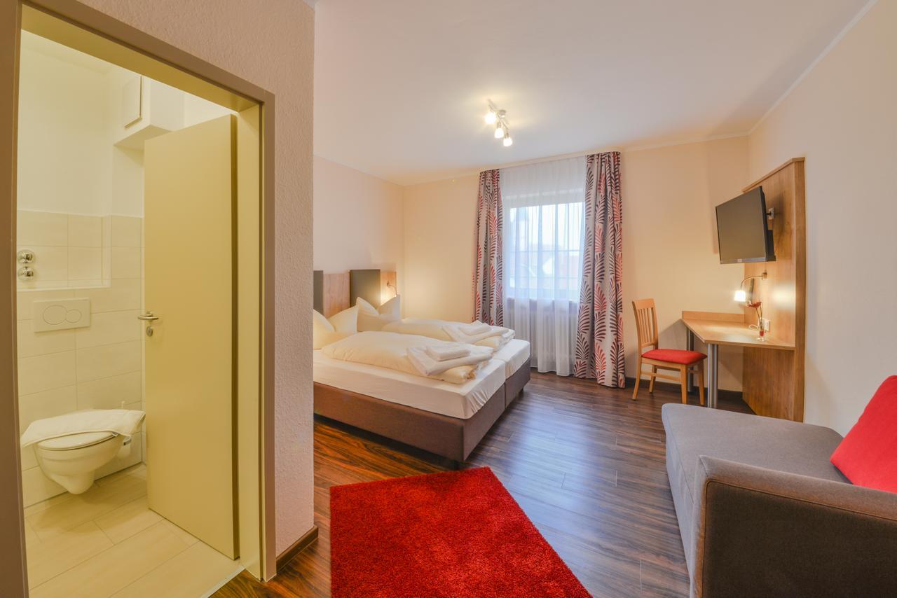Hotel Gasthof Hainzinger Einsbach Eksteriør bilde