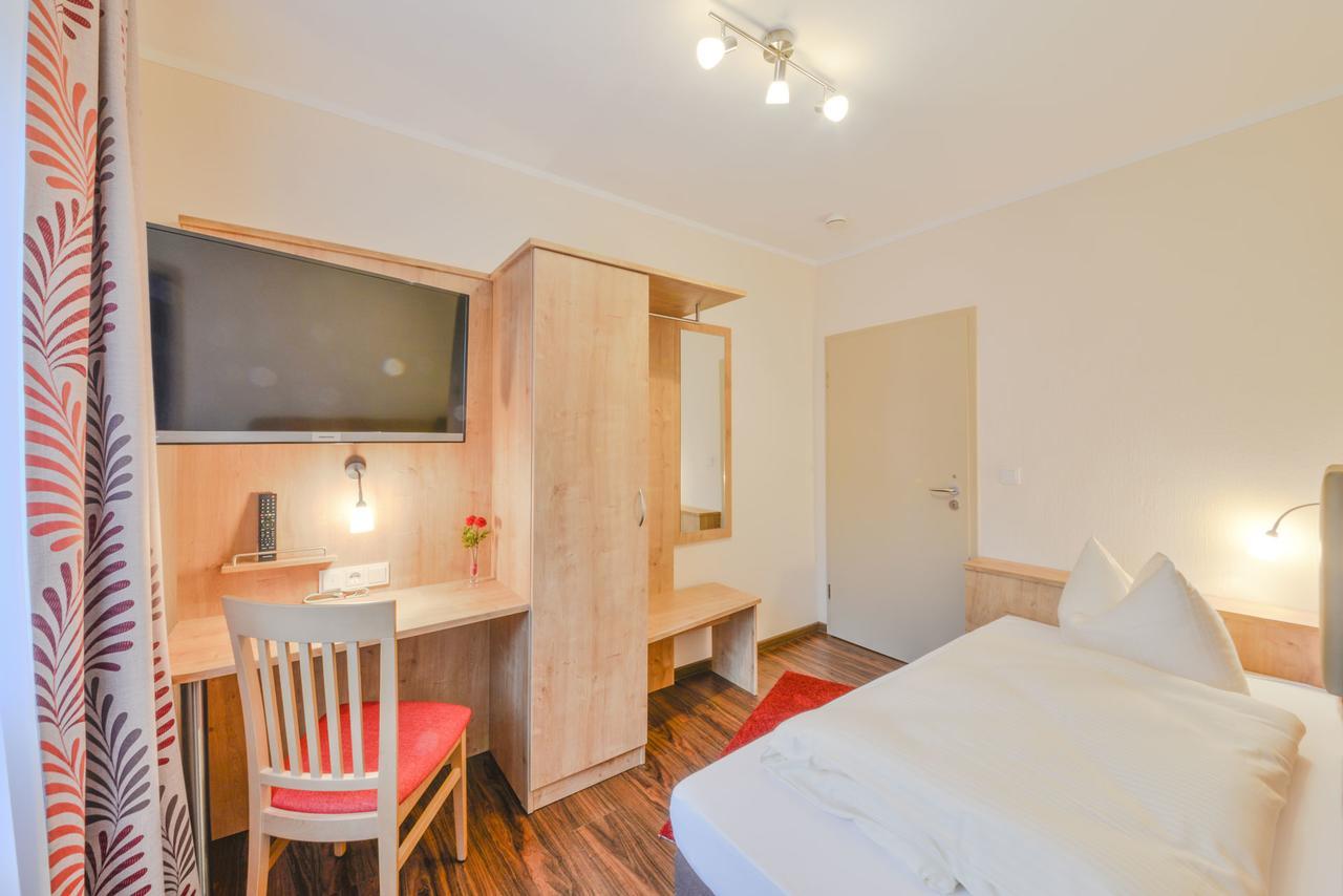 Hotel Gasthof Hainzinger Einsbach Eksteriør bilde